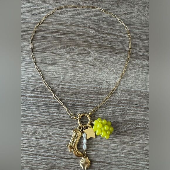 Charm Necklace with grape N823 - Picture 2 of 4